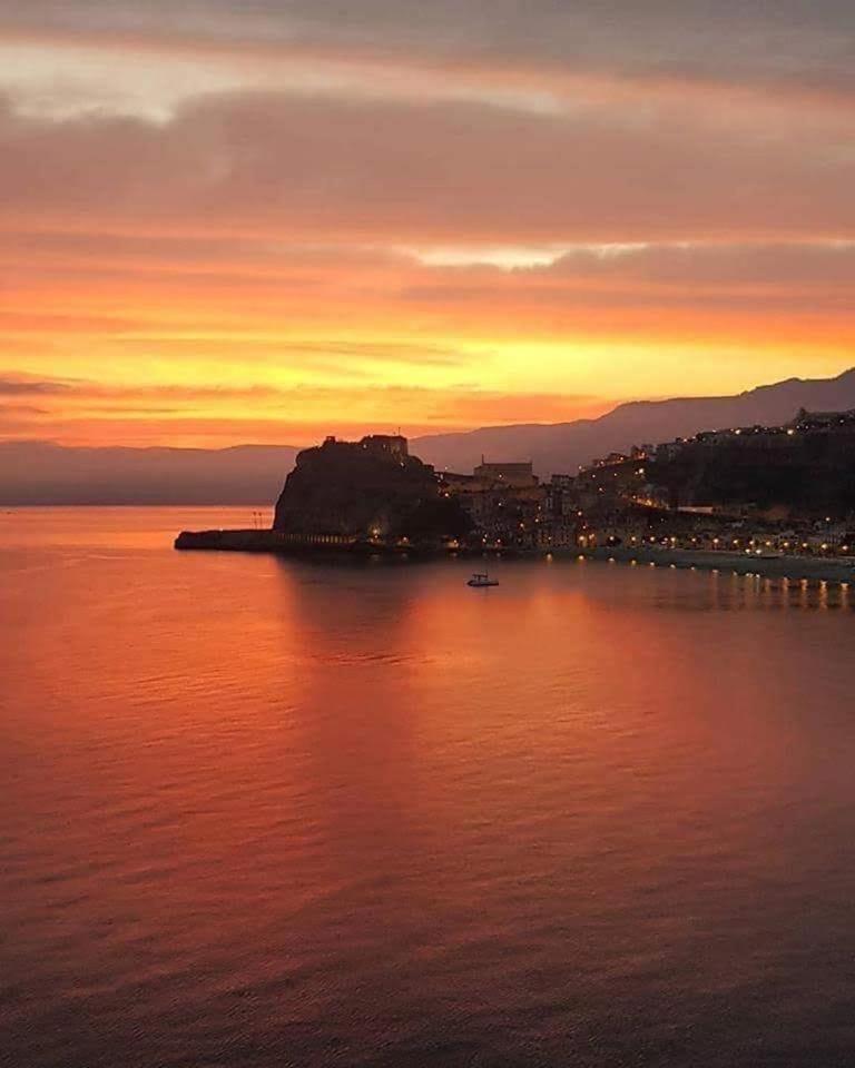 Apartamento Brezza Marina Scilla Exterior foto